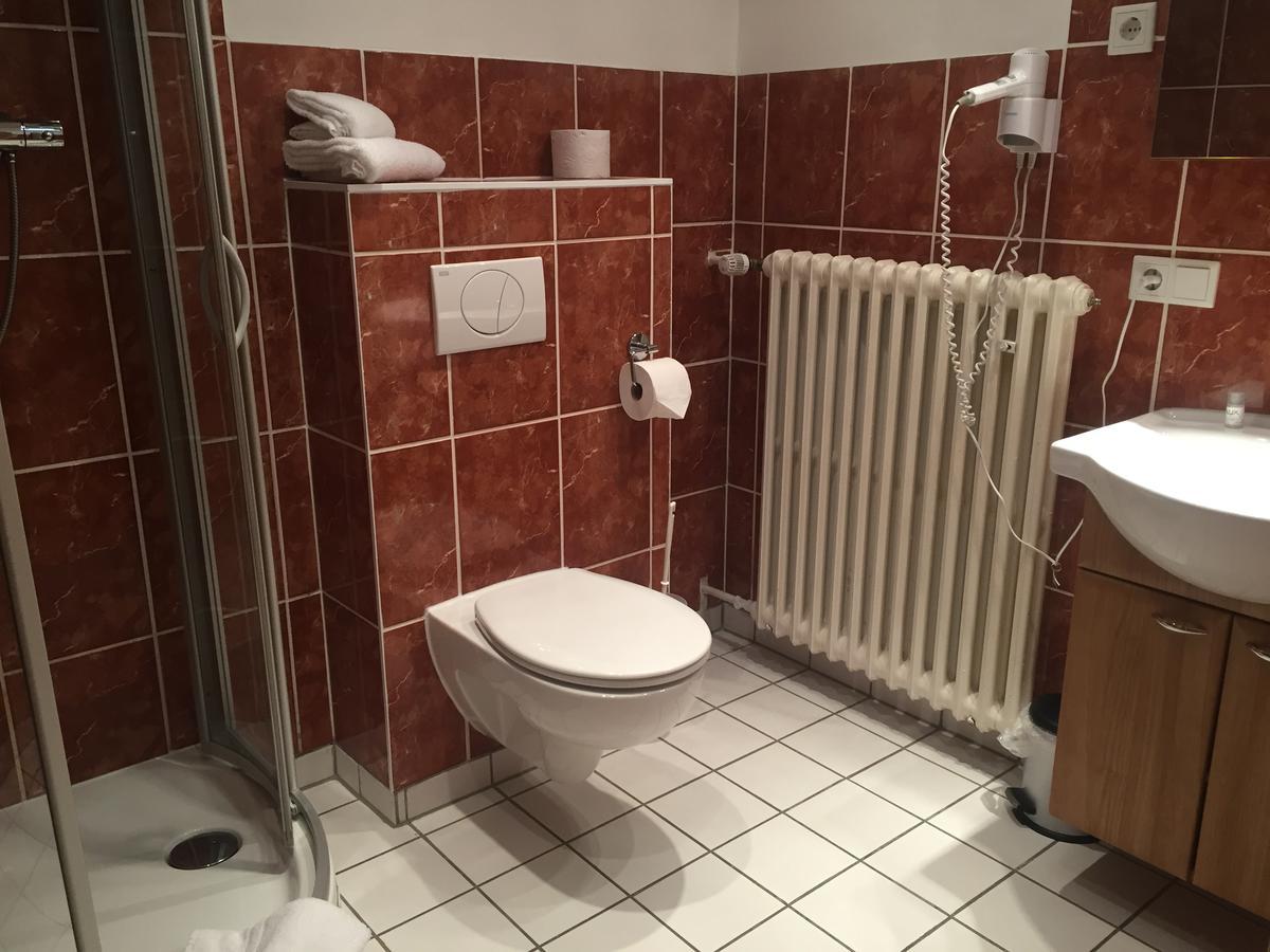 Hotel Am Rossberg Altenahr Ngoại thất bức ảnh