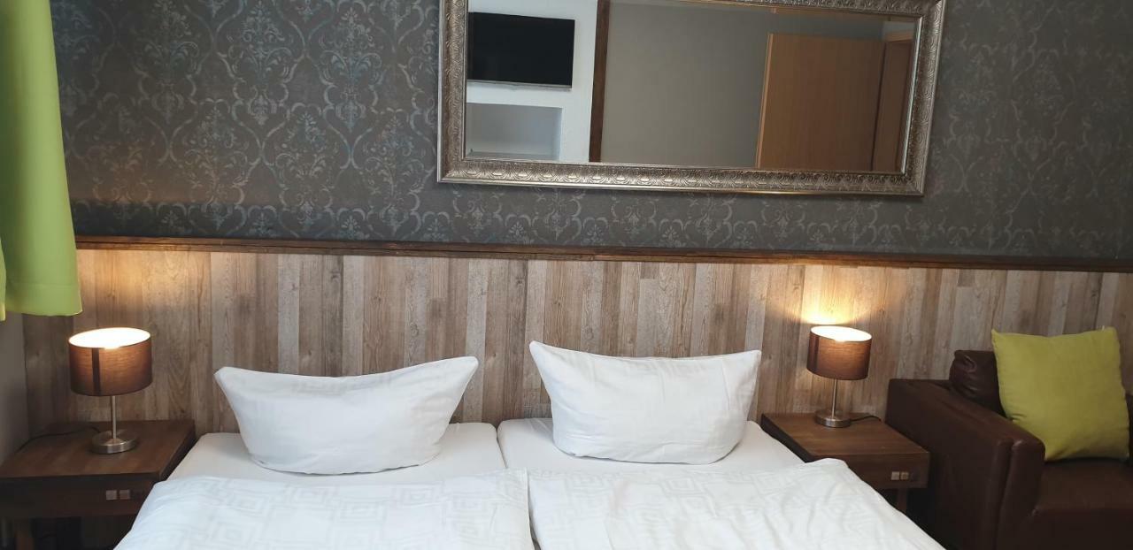 Hotel Am Rossberg Altenahr Ngoại thất bức ảnh